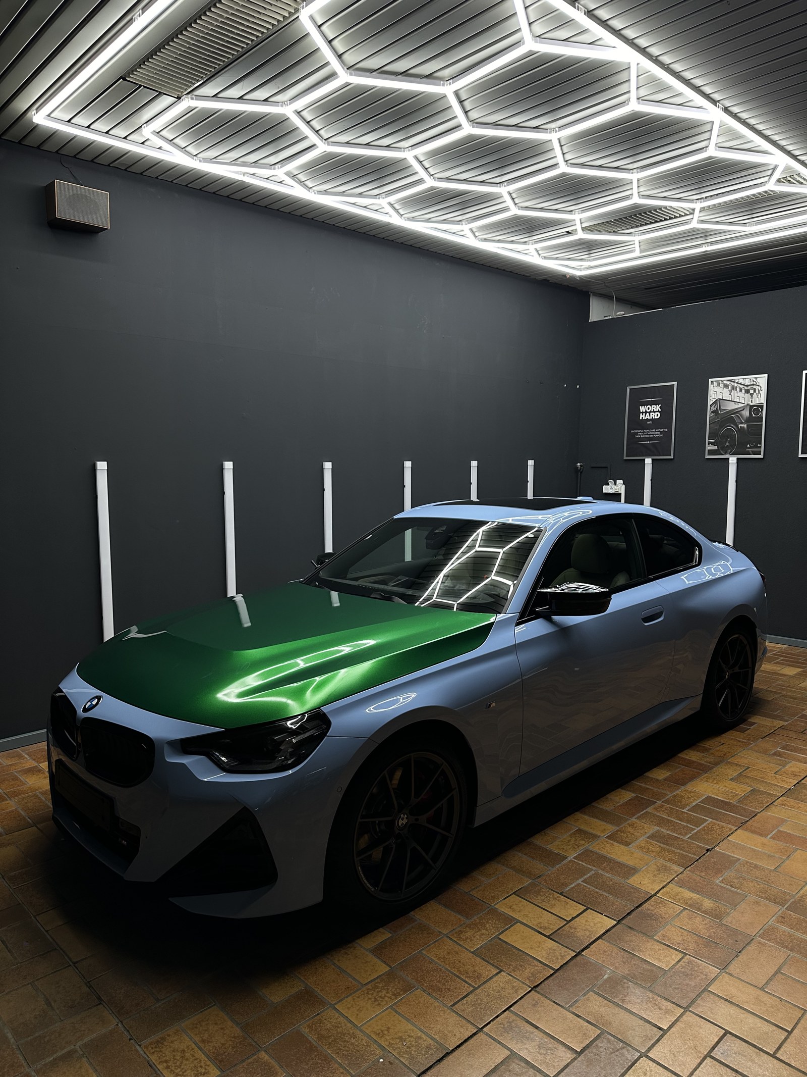 BMW 2er Vollfolierung Grün Metallic – Referenzprojekt DShine Detailing